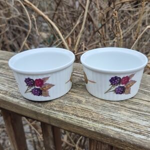 Royal Worcester Evesham Ramikins